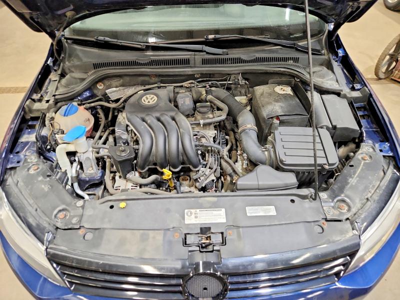 Photo 11 from auction – 2014 VOLKSWAGEN JETTA with VIN 3VW2K7AJXEM431935