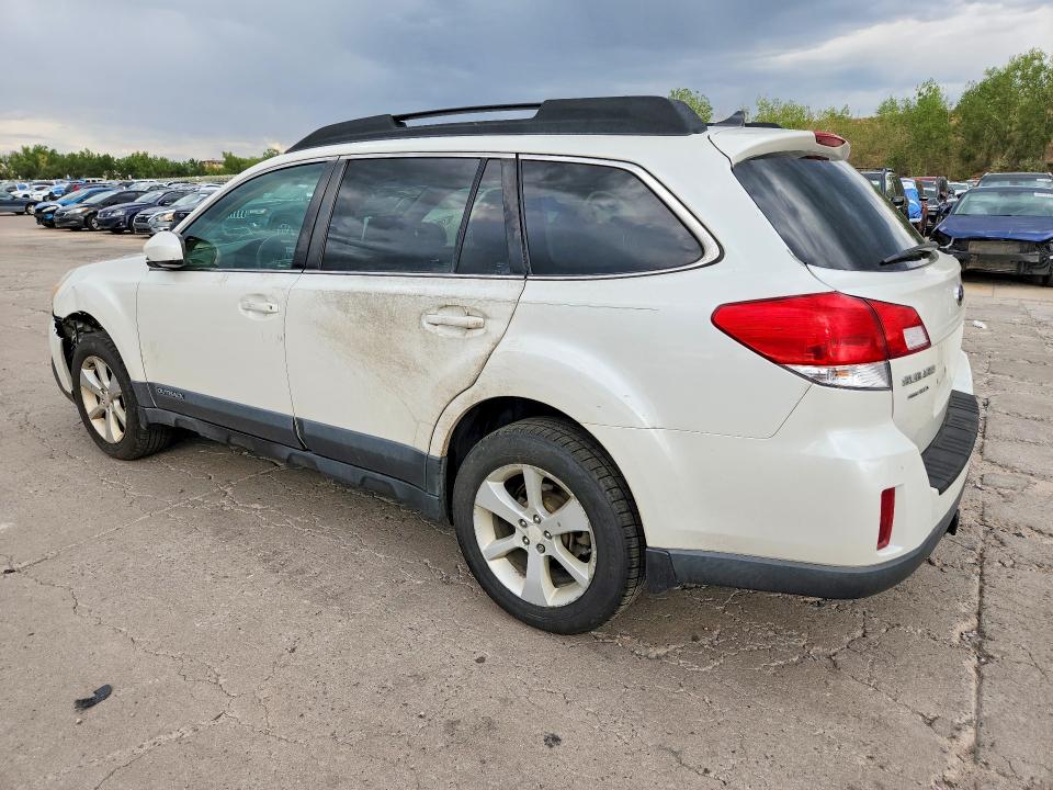 Photo 2 from auction – 2014 SUBARU OUTBACK with VIN 4S4BRCCC4E3272199
