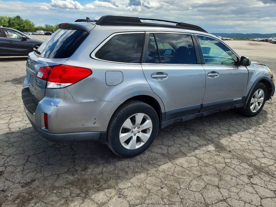Photo 3 from auction – 2011 SUBARU OUTBACK with VIN 4S4BRBKC3B3412220