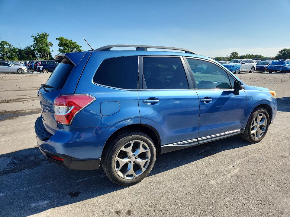 Photo 3 from auction – 2015 SUBARU FORESTER with VIN JF2SJAUC0FH576165