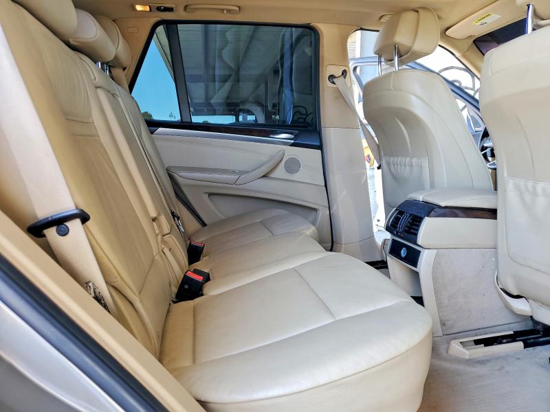 Photo 10 from auction – 2009 BMW X5 with VIN 5UXFE43579L272730