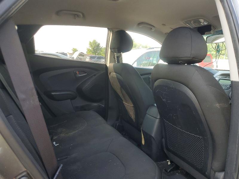 Photo 11 from auction – 2015 HYUNDAI TUCSON with VIN KM8JTCAF7FU084301
