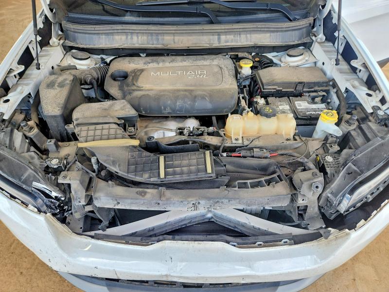 Photo 12 from auction – 2019 JEEP CHEROKEE with VIN 1C4PJLDB8KD185080