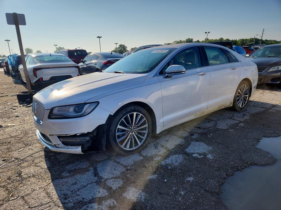 LINCOLN MKZ 2018 with VIN 3LN6L5KU2JR613698 - Photo from auction