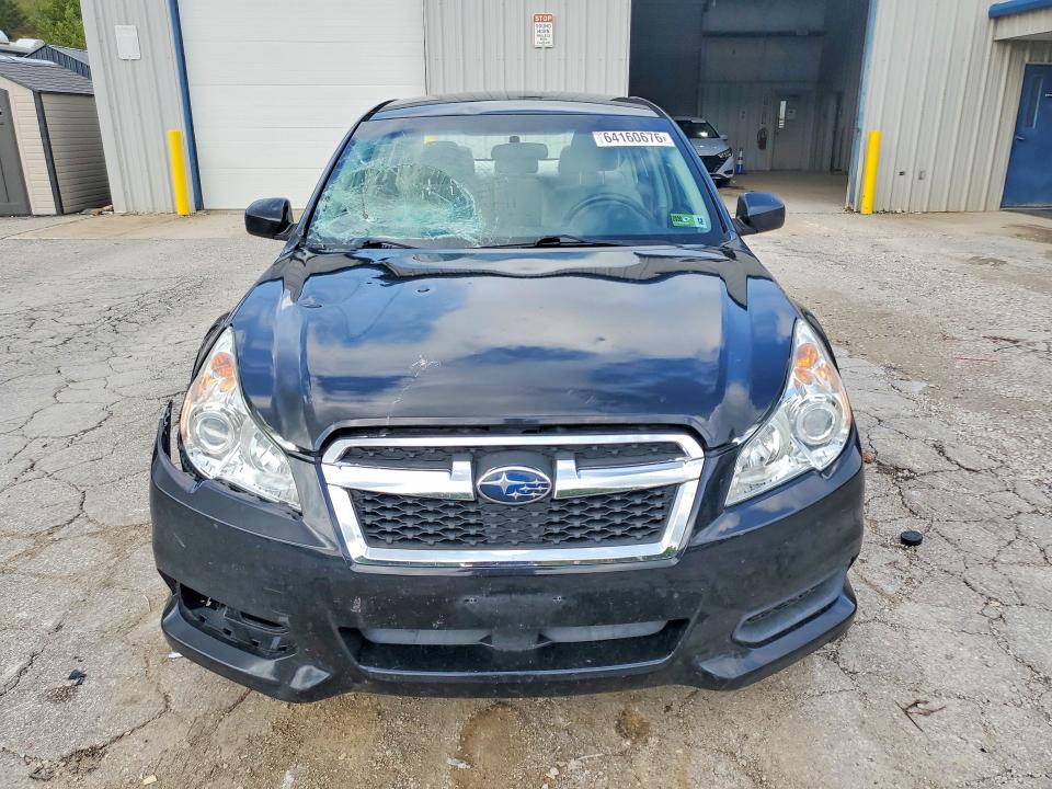Photo 5 from auction – 2014 SUBARU LEGACY with VIN 4S3BMCC62E3025177