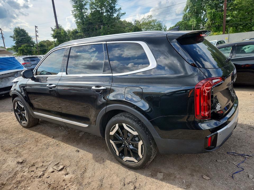 Photo 2 from auction – 2023 KIA TELLURIDE with VIN 5XYP6DGC3PG366317