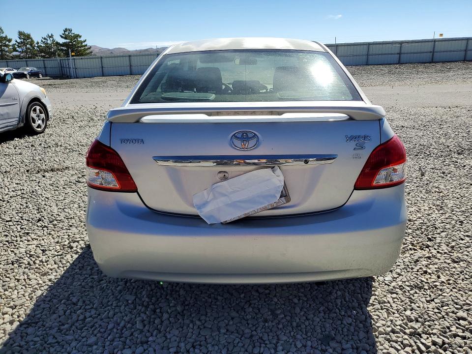Photo 6 from auction – 2007 TOYOTA YARIS with VIN JTDBT923571045953