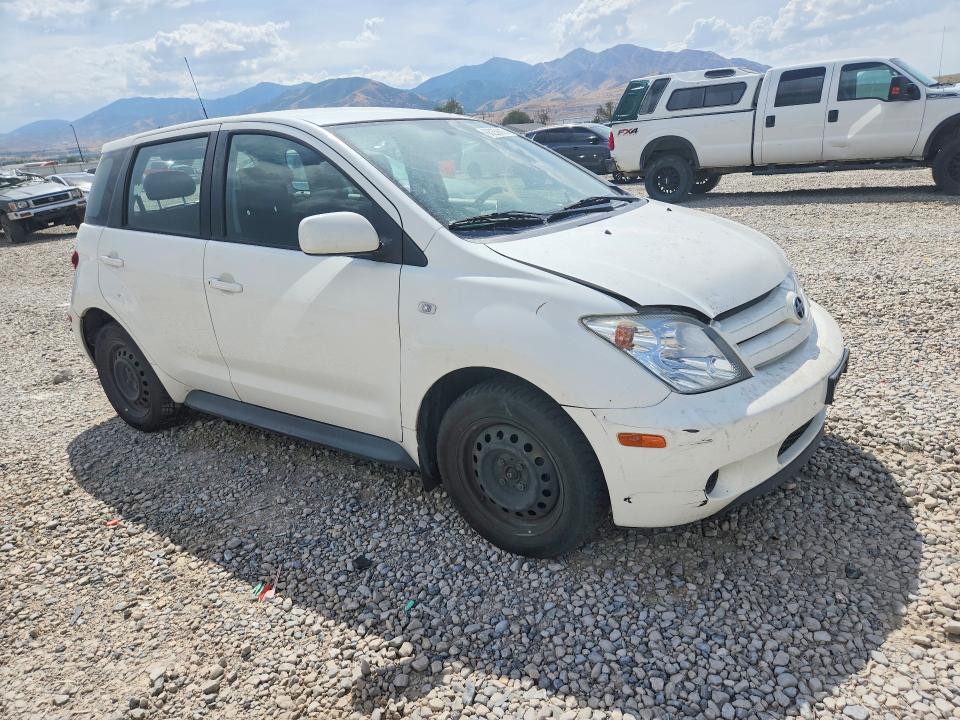 Photo 4 from auction – 2005 SCION XA with VIN JTKKT624550109685