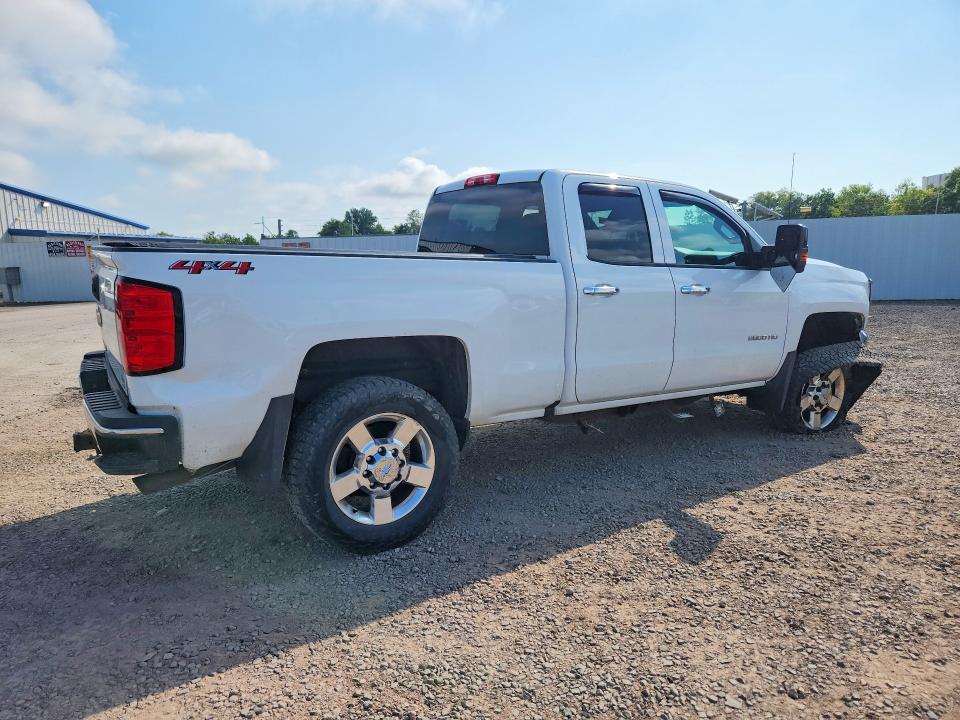 Photo 3 from auction – 2018 CHEVROLET SILVERADO with VIN 1GC2KUEG3JZ188185