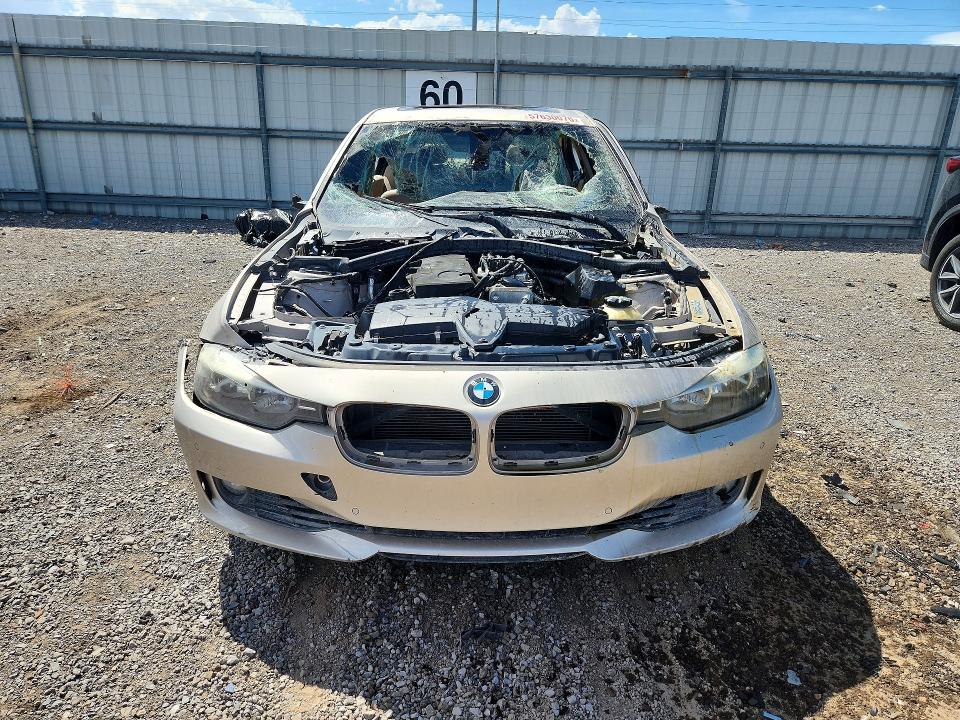 Photo 5 from auction – 2014 BMW 328 with VIN WBA3A5C59EF605568