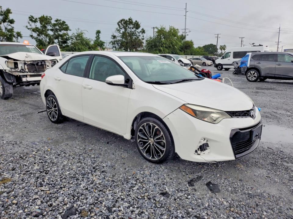 Photo 4 from auction – 2016 TOYOTA COROLLA with VIN 2T1BURHE0GC517090