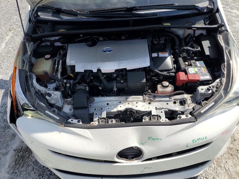 Photo 11 from auction – 2016 TOYOTA PRIUS with VIN JTDKARFU7G3022994