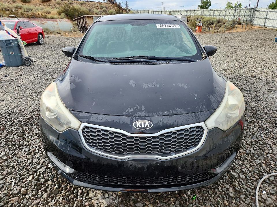 صورة رقم 5 من المزاد - 2014 KIA FORTE مع VIN KNAFK4A63E5070758