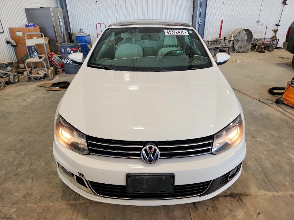 Photo 5 from auction – 2012 VOLKSWAGEN EOS with VIN WVWBW7AH1CV015036