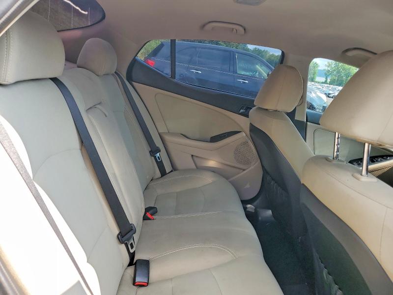 Photo 10 from auction – 2014 KIA OPTIMA with VIN 5XXGM4A75EG350851