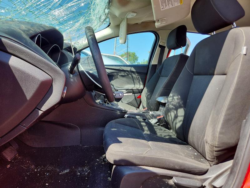 Photo 7 from auction – 2015 FORD FOCUS with VIN 1FADP3F24FL228913