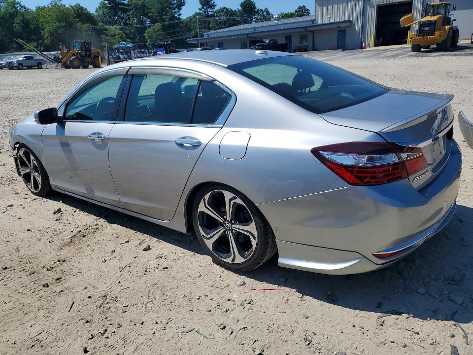 Photo 2 from auction – 2016 HONDA ACCORD with VIN 1HGCR2F83GA122305