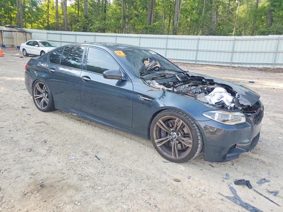 Photo 4 from auction – 2014 BMW M5 with VIN WBSFV9C53ED593465