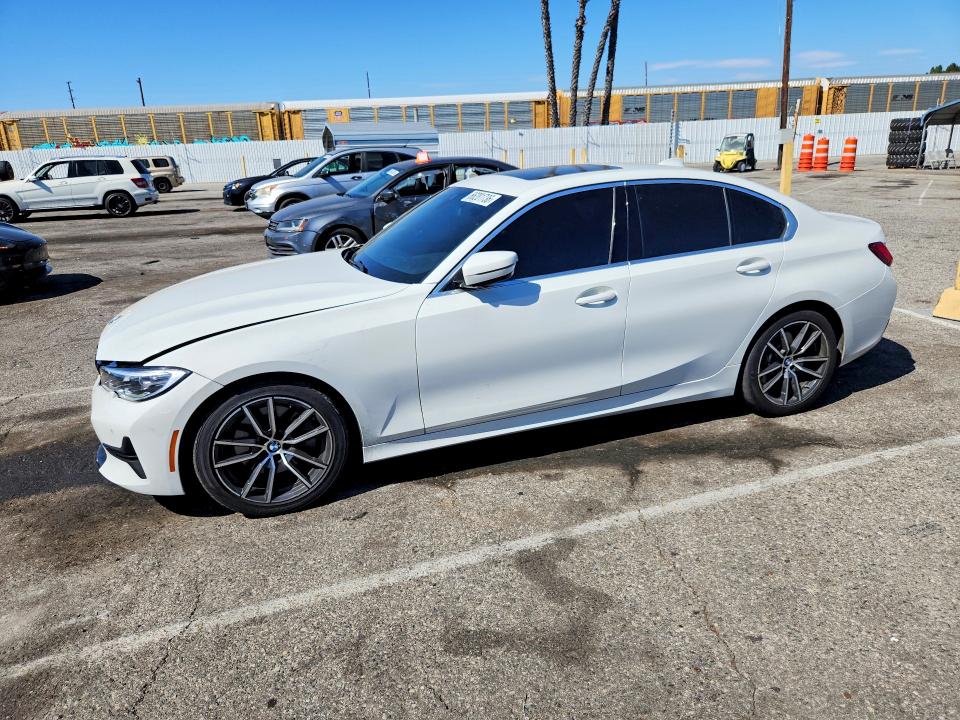 BMW 330I 2021 con VIN 3MW5R1J00M8B68326 - Foto de la subasta