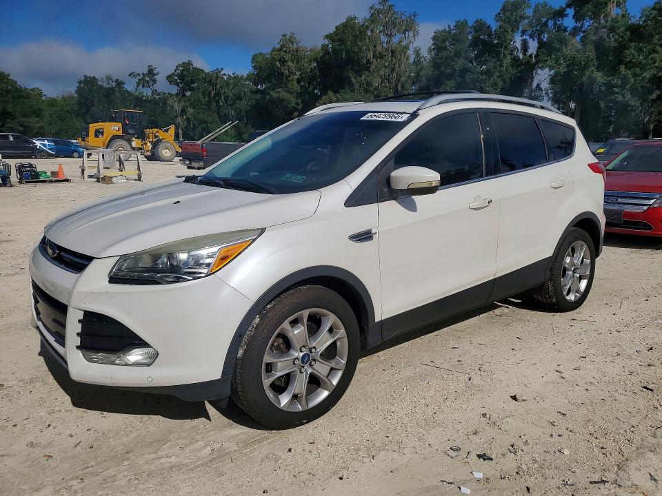 FORD ESCAPE 2014 with VIN 1FMCU9J90EUE32909 - Photo from auction