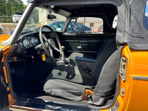 Photo 6 from auction – 1974 MGB ROADSTER with VIN GHN5UE3604876