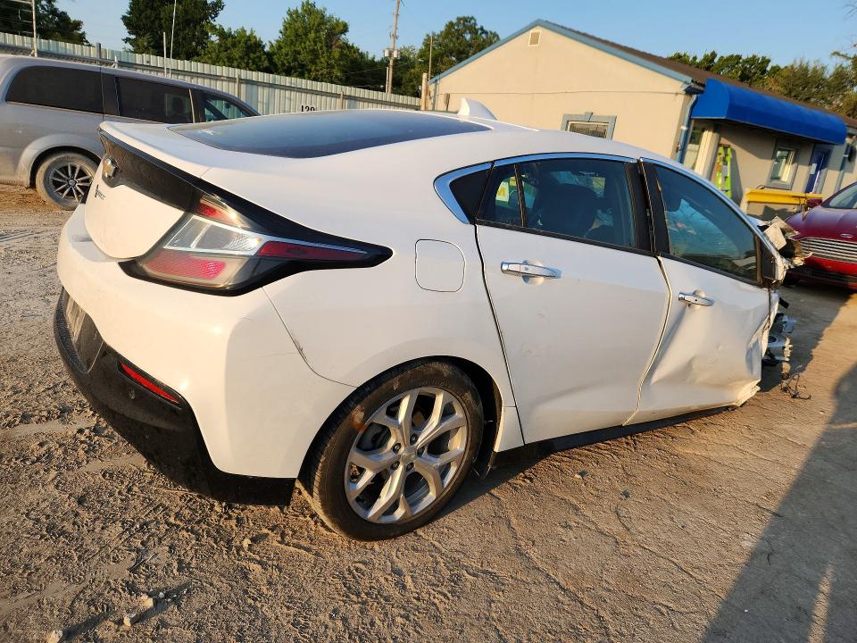 Photo 3 from auction – 2018 CHEVROLET VOLT with VIN 1G1RD6S59JU143409