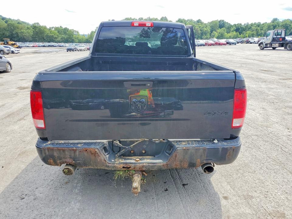 Photo 6 from auction – 2015 RAM 1500 with VIN 1C6RR7FT4FS765370