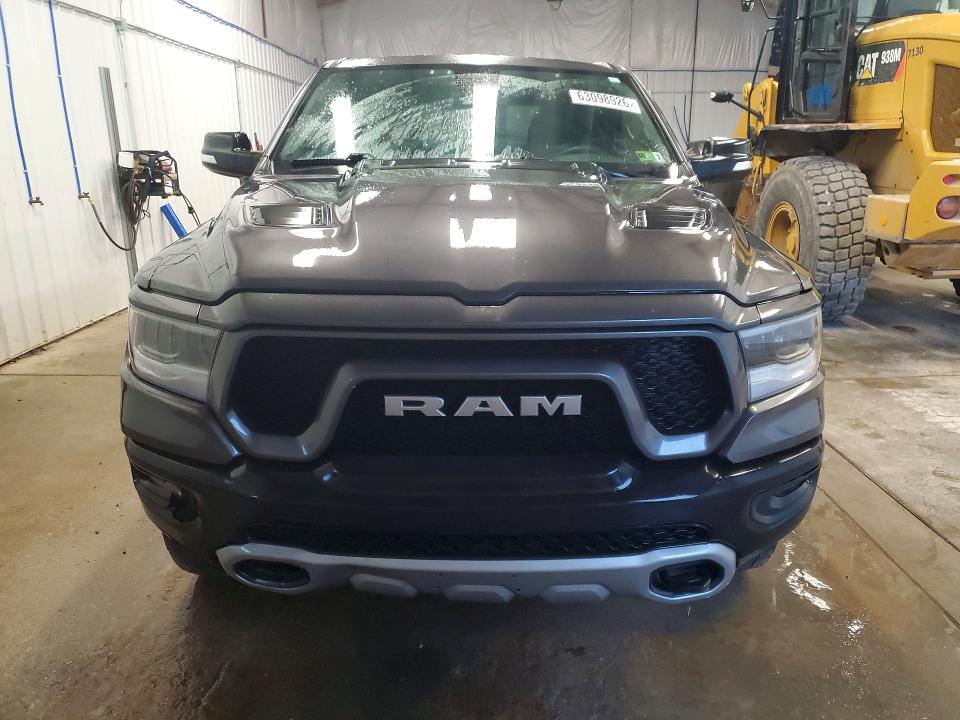 Photo 5 from auction – 2019 RAM 1500 with VIN 1C6SRFLT7KN541504