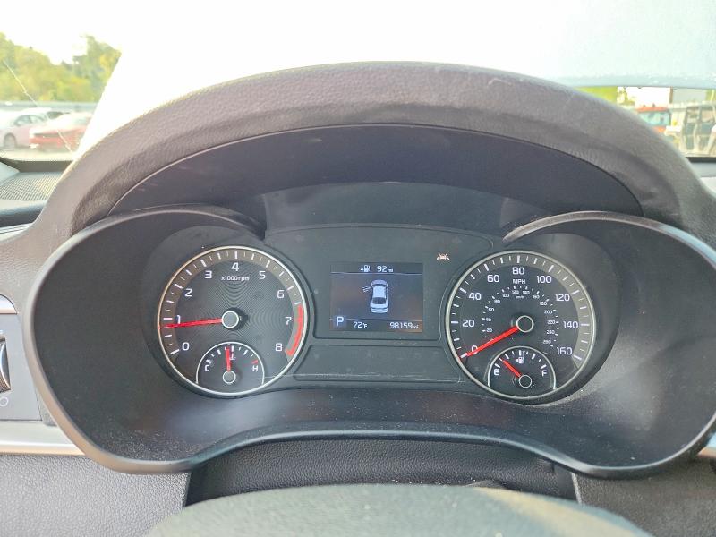 Photo 9 from auction – 2019 KIA OPTIMA with VIN 5XXGT4L38KG331980