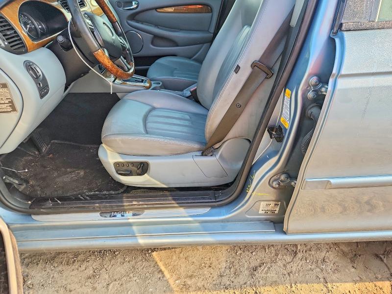 Photo 12 from auction – 2004 JAGUAR X-TYPE with VIN SAJEA51C24WD95363