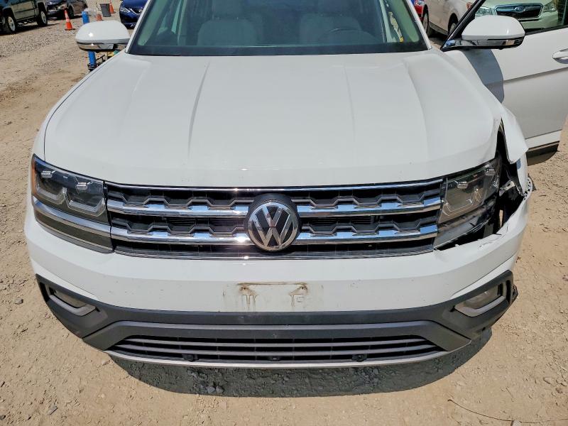 Photo 12 from auction – 2018 VOLKSWAGEN ATLAS with VIN 1V2NR2CA2JC532487