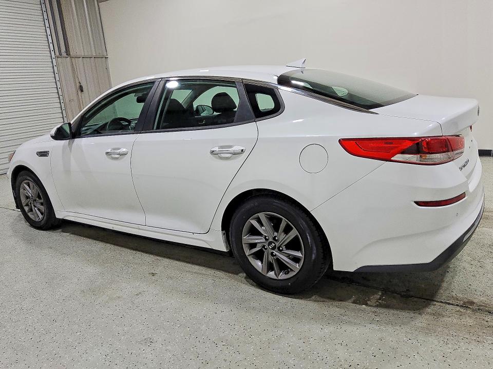Photo 2 from auction – 2020 KIA OPTIMA with VIN 5XXGT4L30LG412134