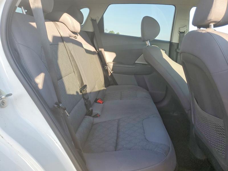 Photo 11 from auction – 2017 KIA NIRO with VIN KNDCB3LC3H5084439