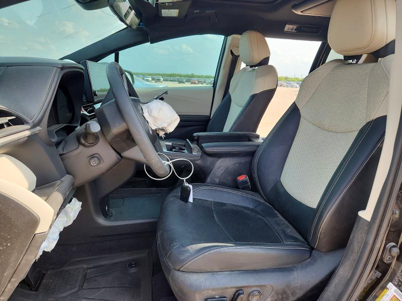 Photo 7 from auction – 2025 TOYOTA SIENNA with VIN 5TDESKFC6SS205352