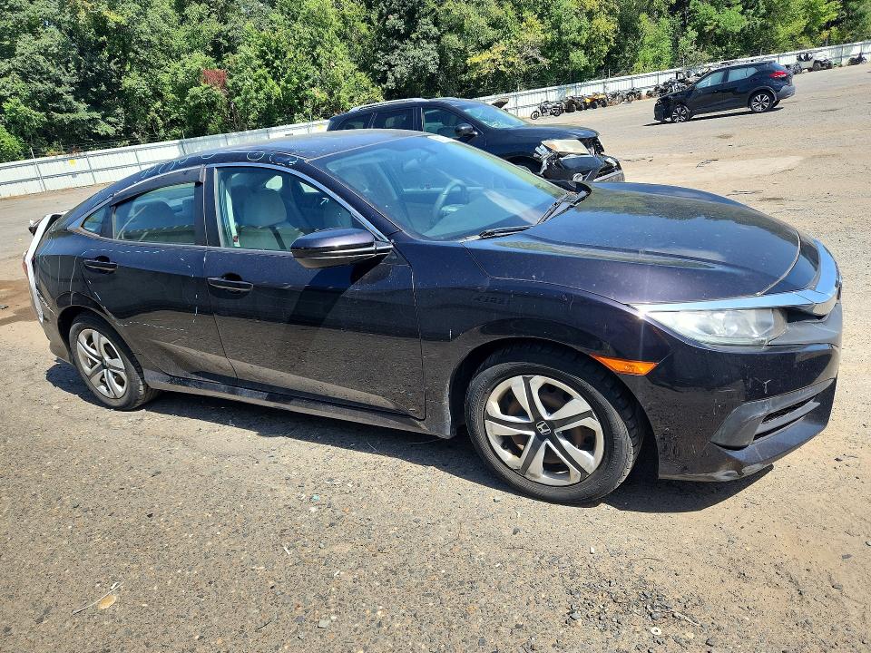 صورة رقم 4 من المزاد - 2017 HONDA CIVIC مع VIN 2HGFC2F59HH570202