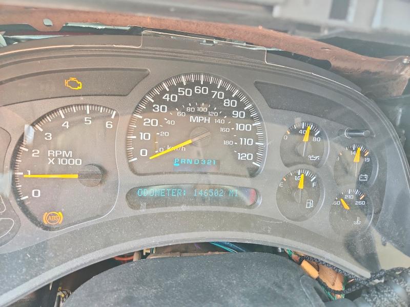 Photo 9 from auction – 2004 CHEVROLET SILVERADO with VIN 1GCEK14TX4Z264001