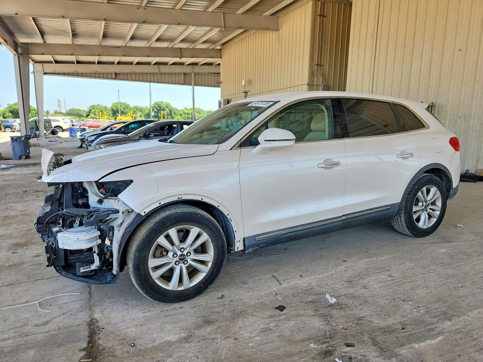 LINCOLN MKX 2017 with VIN 2LMPJ6JR6HBL40775 - Photo from auction