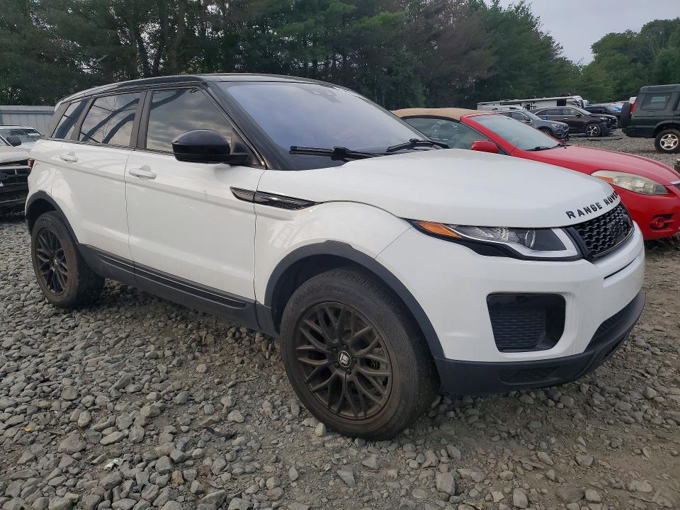 Photo 4 from auction – 2018 LAND ROVER RANGE ROVER EVOQUE with VIN SALVP2RX2JH287656