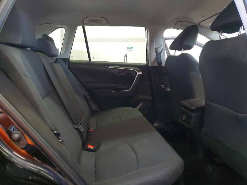 Photo 11 from auction – 2024 TOYOTA RAV4 with VIN 2T3MWRFV8RW191876