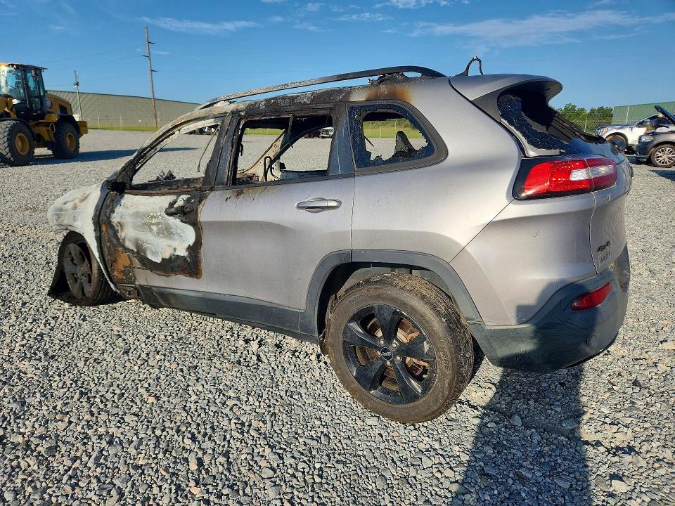 Photo 2 from auction – 2018 JEEP CHEROKEE with VIN 1C4PJMCB8JD533224