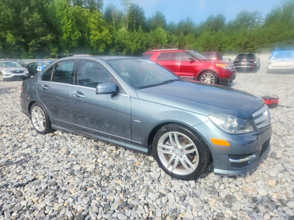 Photo 4 from auction – 2012 MERCEDES-BENZ C with VIN WDDGF4HB4CF864177