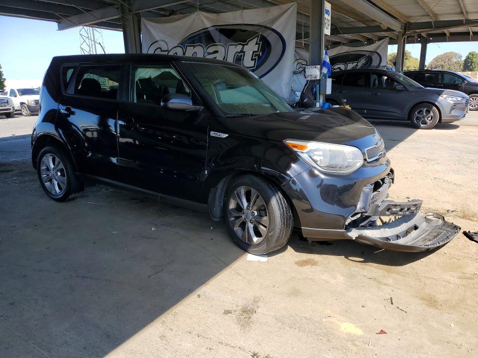 Photo 4 from auction – 2015 KIA SOUL with VIN KNDJP3A53F7186970