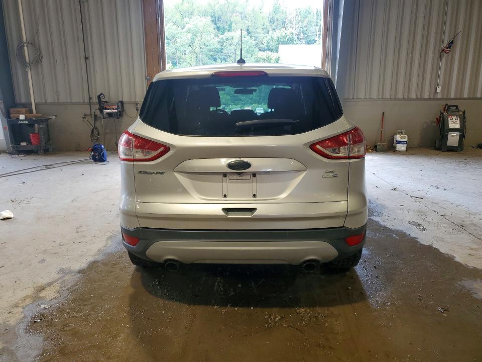 Photo 6 from auction – 2015 FORD ESCAPE with VIN 1FMCU9G94FUB90585