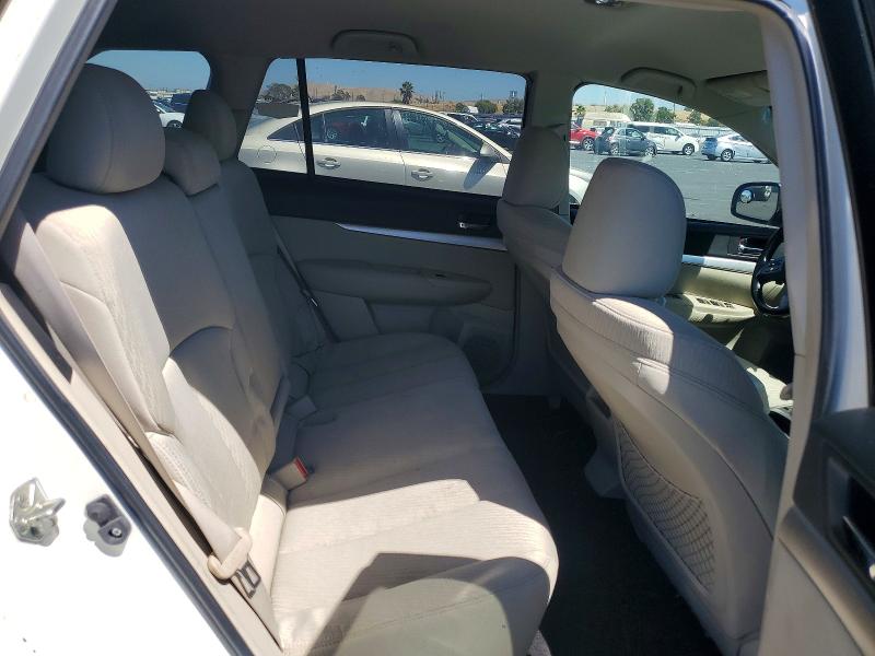 Photo 11 from auction – 2010 SUBARU OUTBACK with VIN 4S4BRBCC3A3327715