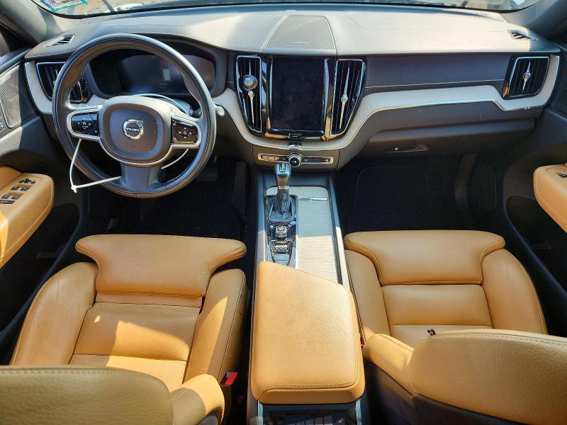 Photo 8 from auction – 2019 VOLVO XC60 with VIN YV4A22RL6K1317671