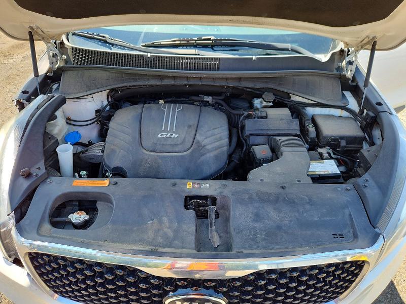 Photo 12 from auction – 2016 KIA SORENTO with VIN 5XYPHDA51GG156433