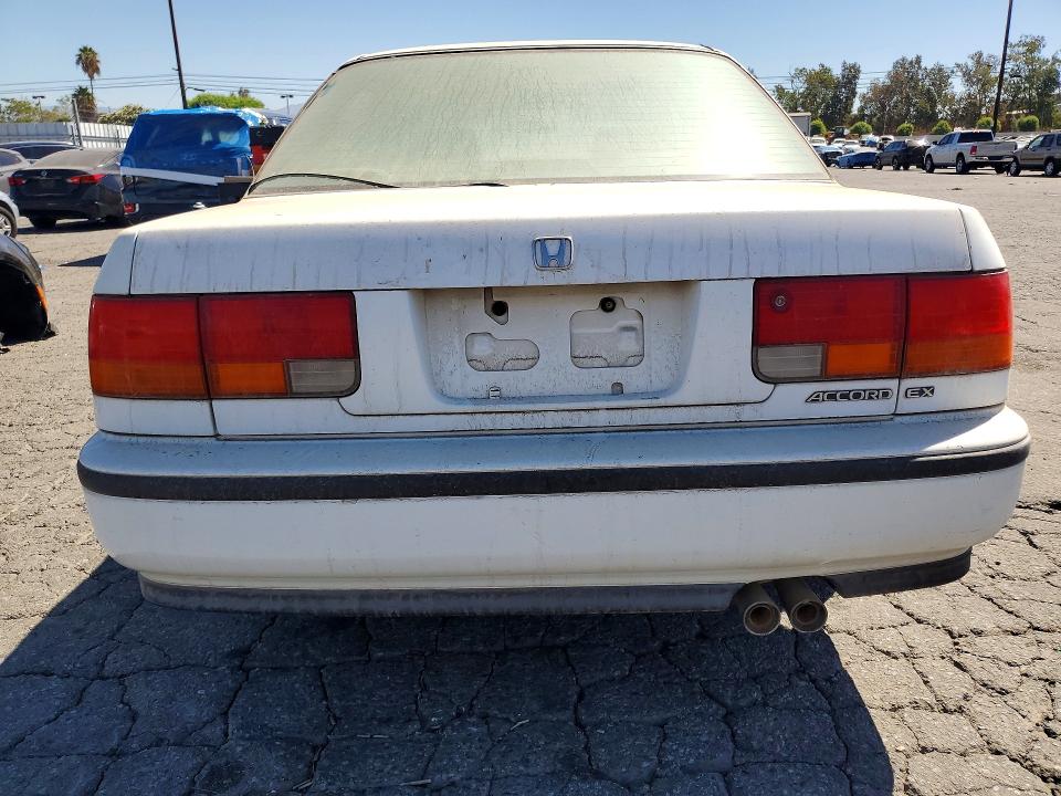 Photo 6 from auction – 1993 HONDA ACCORD with VIN JHMCB7579PC051784