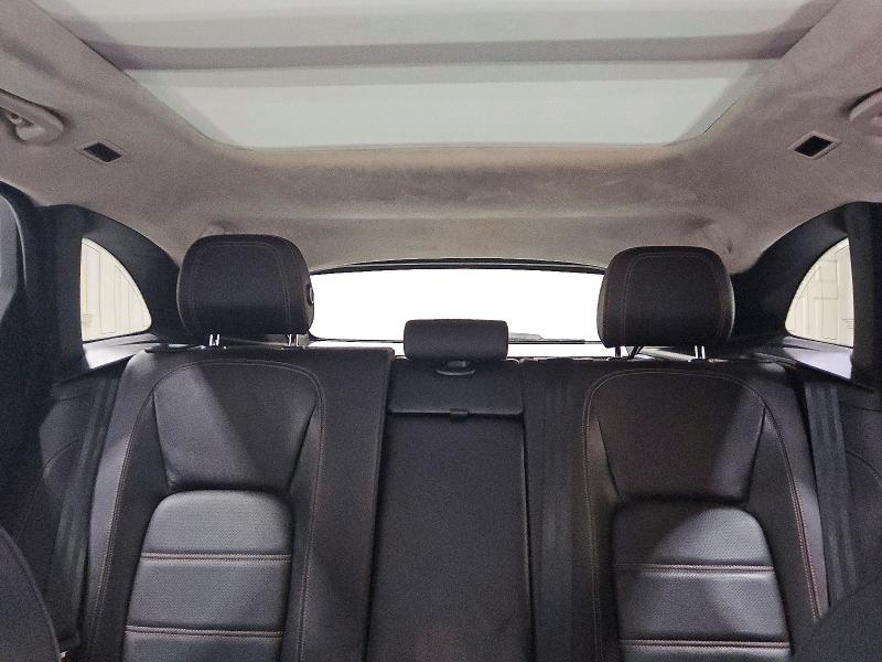 Photo 10 from auction – 2019 JAGUAR F-PACE with VIN SADCK2GX9KA356938