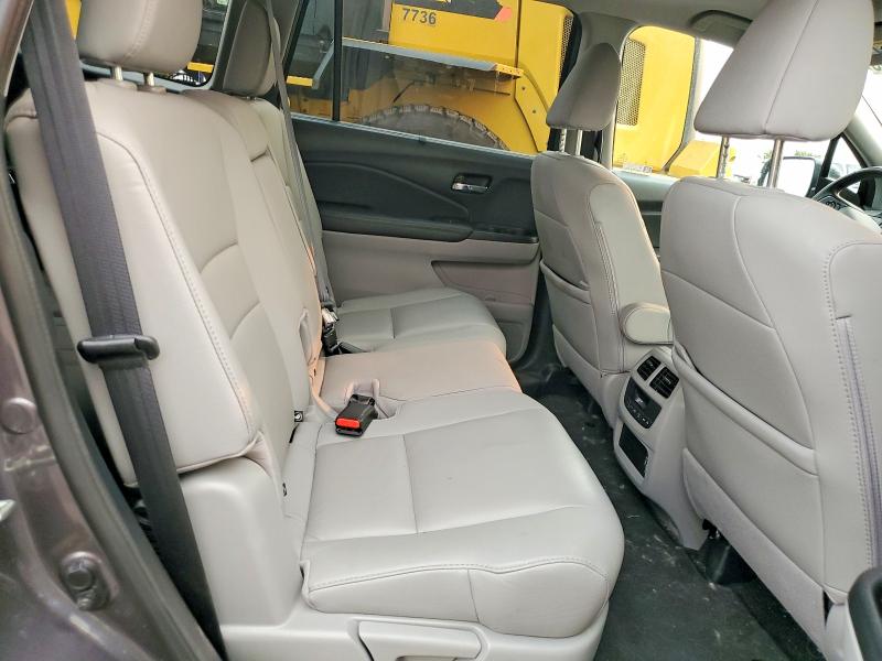 Photo 11 from auction – 2020 HONDA PILOT with VIN 5FNYF6H59LB032584