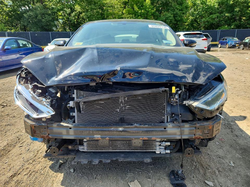 Photo 5 from auction – 2017 FORD FUSION with VIN 3FA6P0PU6HR332024